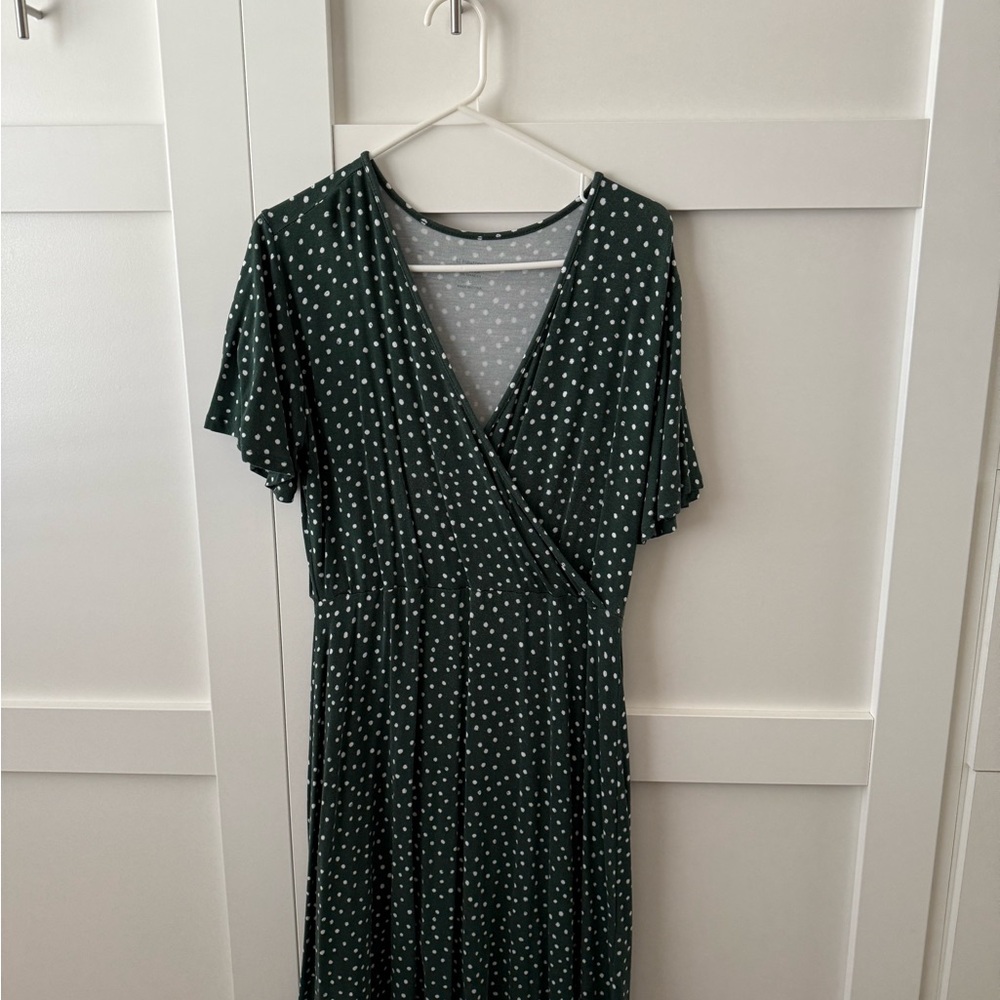 Elegant Green Polka Dot Wrap Dress